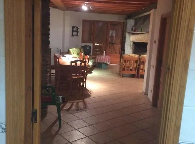 Casa Pirineu Esterri de Cardos