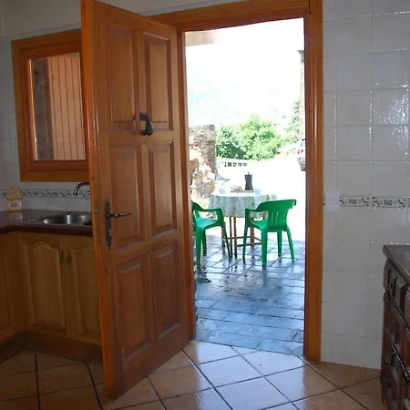 Casa Pirineu Esterri de Cardos